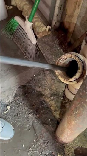 💦 Hydro Jetting a Main Sewer Line 🚰 #DrainCleaning #HydroJetting #Plumbing