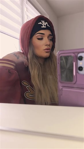 Alexandra (@alexandra13.11)’s videos with Chat GPT - Chorus - Anna Grey