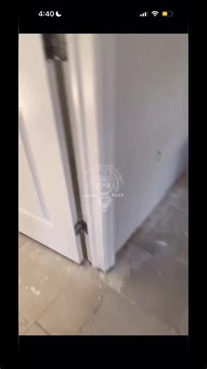 @thejourney247 | DRINKING ON THE JOB | Instagram