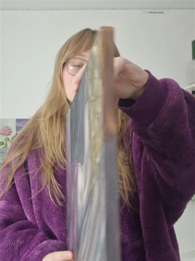 For me, this type of work is the most valuable. In a world where a robot can create a painting, there’s nothing more alive than one made by a human. It doesn’t have to be perfect — that’s exactly what makes it alive. #artist #art #artwork