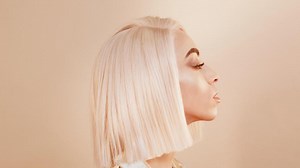 Eurovision 2019 : qui est Bilal Hassani, le chanteur qui représentera la France avec la chanson "Roi" ? | TF1 Info