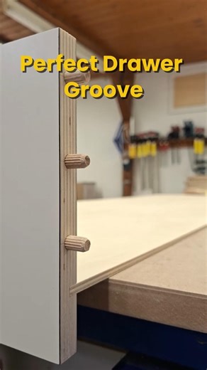 Perfect Drawer Groove in Plywood #shorts #woodworking #diy