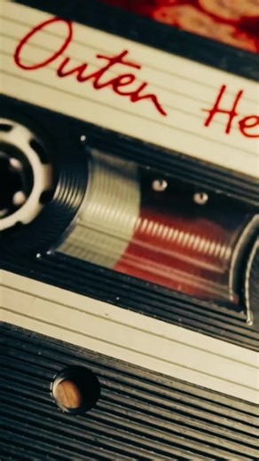 Solid Snake Defeats Venom Snake in Metal Gear 1