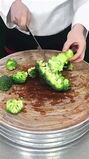 Cabbage Carving Ideas That Look Like MasterpiecesBeautiful Cabbage Flower Carving Ideas