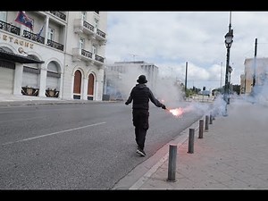 Επεισόδια στη μαθητική πορεία στο κέντρο της Αθήνας