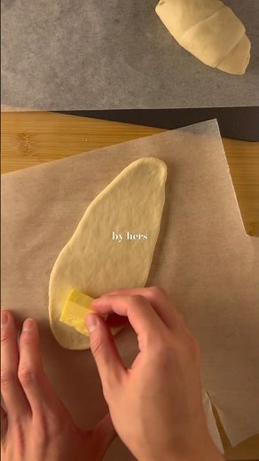 The viral salt bread in under an hour (FULL RECIPE) 🥖