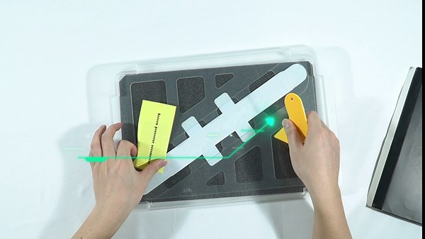 Tempered Glass Screen Protector for Tesla Model 3/Y, HD Anti Fingerprint 9H Hardness Scratch Resistant Screen Protector (Attached Auto-alignment mount kit)(HD-NEW)