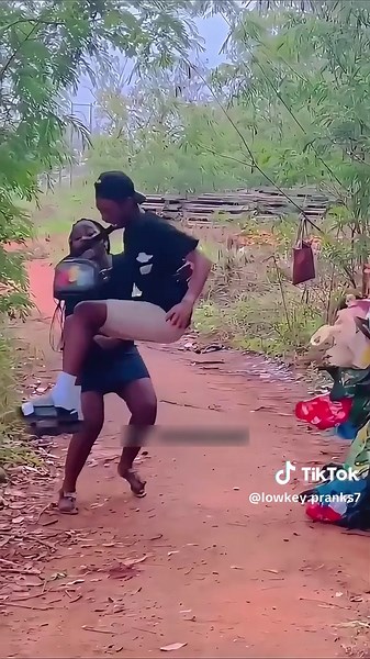 Bushman prank #funny #viral #fyp #prank #bushmanprank | prank