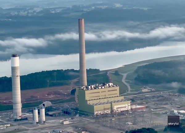 Dramatic Video Shows Power Plant Demolition Seen From Airplane