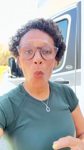 128 reactions · 11 shares | Tailgating? Why? It’s so annoying! Need more help? Check out our bio for courses #theorytestpractice #theorytest #theorytestpass | Theory Test Practice | Facebook