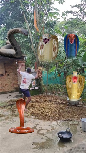 Shocking VFX! Man Attacked by Giant Snakes 😱 | CGI Experiment #snake #vfx #funny #animation