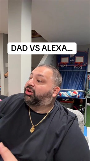 114K views · 2.9K reactions | #italiancomedy #growingupitalian #italianhumor #italianfamily #funnyitalian #italianfood #comedysketch #funnyvideos #italianlife #comedy #italianamerican #funnycontent #relatablecomedy #italiantraditions #italianculture #comedian #italianmom #italianroots #roccothecomic #italianheritage #familycomedy | Rocco the Comic | Facebook