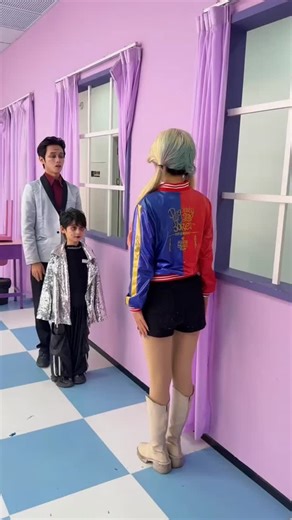 Joke Shorts on Instagram: "Harley Quinn Cheats the Game 🃏💔 . . . . #HarleyQuinn #JokerAndHarley #JokerAndHarleyQuinn #Cosplay #DCcosplay VillainVibes CrazyLove ComicStyle CoupleCosplay DCUniverse HarleyQuinnCosplay JokerCosplay"