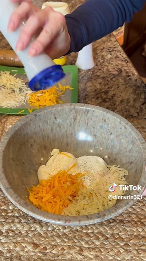 Easy Squash Casserole Recipe for Delicious Dinners