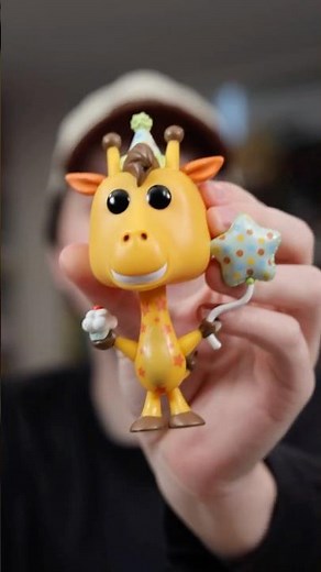 Completing My Toys R Us Funko Pop Collection!