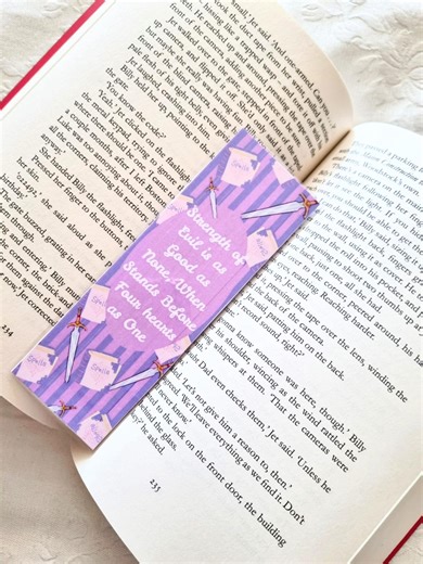 Disney Descendants Mal Bookmark - Etsy