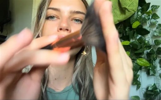 【Lizzz】『2023.4.15』LOFI ASMR |化妆和实际触摸相机、个人注意力、口腔声音