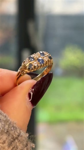 Antique Edwardian Sapphire and Diamond Ring