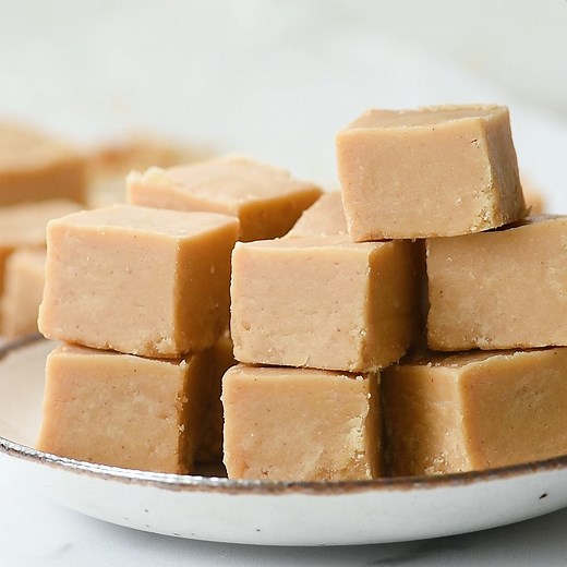 102K views · 17 reactions | This Peanut Butter Fudge is made with just a few simple ingredients and doesn’t even require a candy thermometer. Perfect for an easy dessert! Find the recipe here https://www.livewellbakeoften.com/peanut-butter-fudge/ | Live Well Bake Often | Facebook