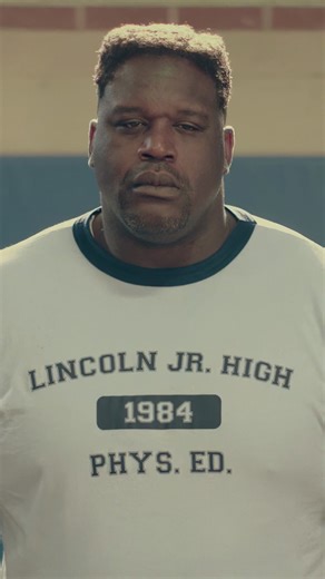 Shaq as a Sixth Grader? The 2016 Ad That Still Makes Us Laugh In 2016, Age of Beard teamed up with Wix to deliver a hilarious take on Shaquille O’Neal’s middle school years. The ad imagined Shaq as a sixth grader struggling to fit in—thanks to his enormous height. It wasn’t far from reality. At just 12 years old, Shaq stood 6'6", already towering over classmates and teachers. By the end of that year, he had grown another three inches, reaching 6'9". Though Age of Beard went inactive in 2020, thi