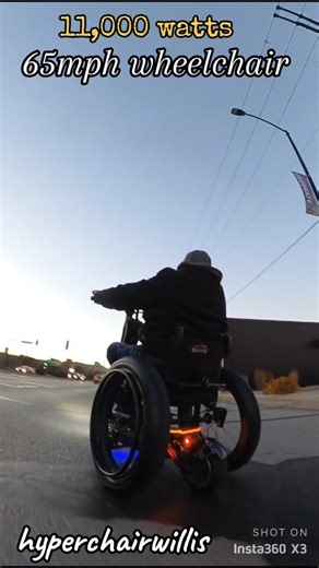 #dualtronthunder3 #fastest #wheelchair #dualtron #racing #escooter #minimotors #ebike #viral #fyp #foryou #viralvideo #viraltiktok #tiktok #tiktokviral #tictokshortfilm #foryoupage #fypシ