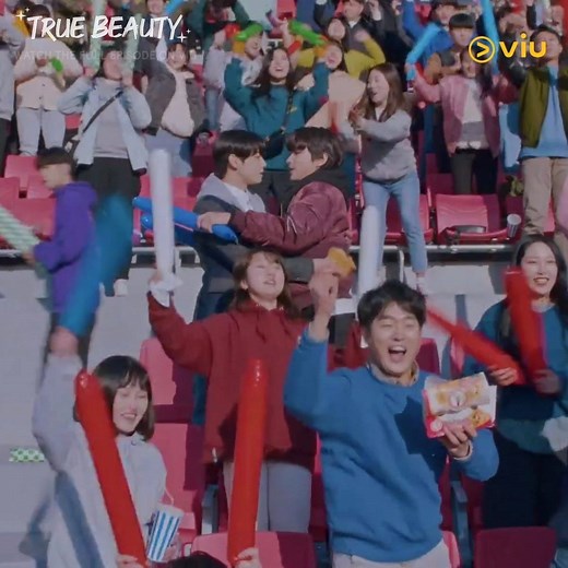 3.6M views · 166K reactions | Take us back to when these two were this happy.  #TeamSeoSu | Viu Philippines | Facebook