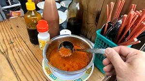 Alamat: Mie Ayam Mas Yitno Mie Ayam Suyitno " PANIN CIDENG" Jl. Cideng Timur No.77, RT.4/RW.4, Petojo Sel., Kecamatan Gambir, Kota Jakarta Pusat, Daerah Khusus Ibukota Jakarta 10160 Google Map: https://goo.gl/maps/JzoawL6JjCpipEeo6 Harga: Mie polos 13rb Mie komplit 25rb Buka setiap hari dari jam 6.30 sampai 13.30 | EnjoyAja.Com