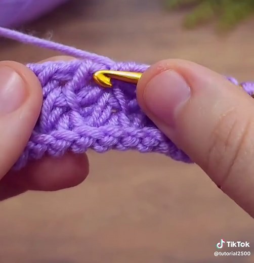 Super Easy Crochet Baby Blanket Tutorial