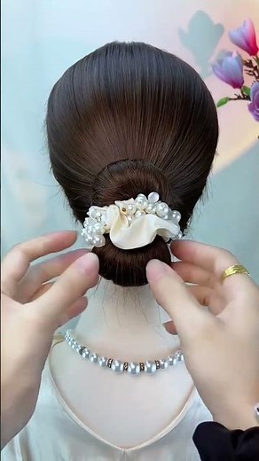 #braiding tutorial #bun #hair band #simplified #hairstyle #simple #shortsfeed