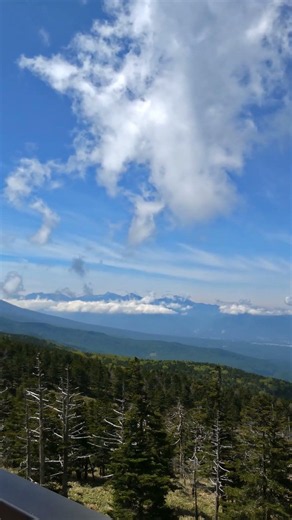 北八ヶ岳ロープウェイ山頂駅からの眺め