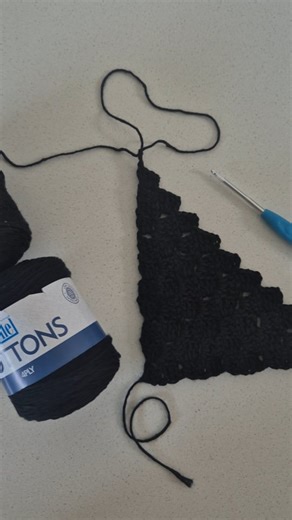 Adel | Crafty Bitch | WIP Wednesday 🖤🩶 Working on a cotton blanket when I should be working on my resting stitch face 🙄 Yarn: @elle_yarns Cottons 4ply in the... | Instagram