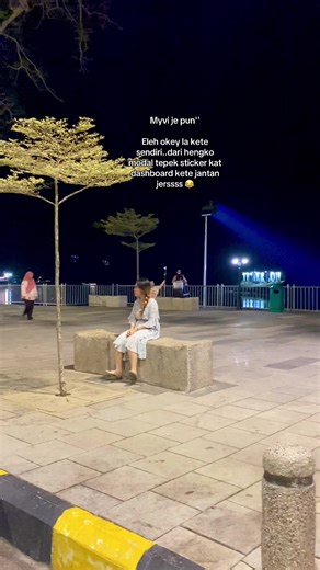 Model sticker je nyah