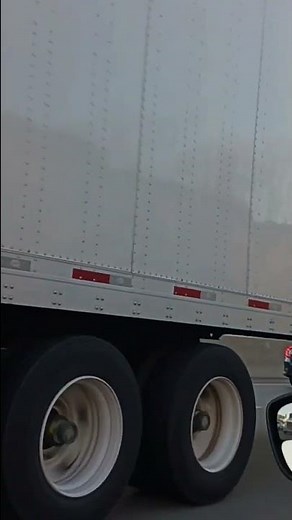 Semi Tractor Trailer Transportation #bigrigs