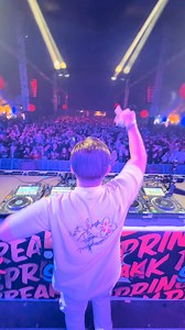 6.1K views · 310 reactions | IS “TRAFFIC LIGHTS” BIG ROOM OR TECHNO?  #edm #techno #music | Sonny Wern | Facebook