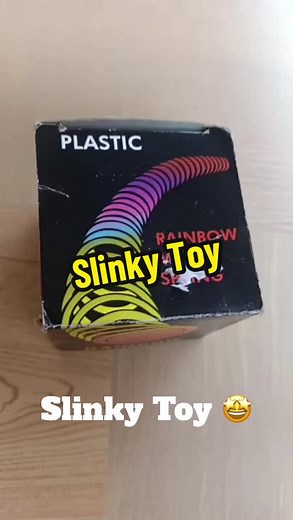Magic Plastic Slinky Rainbow Spring Toy for Children