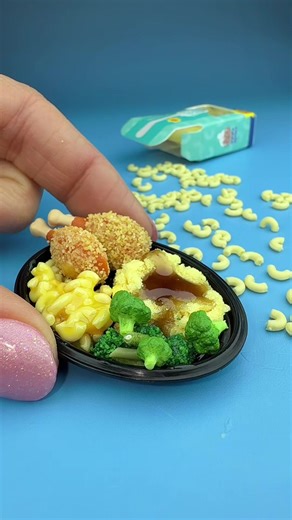 Creative Miniverse DIY with KFC Ingredients