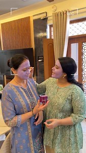 211K views · 2.3K reactions | Use my code nikitac to buy 2 get 4 free and comment LINK for details ❣️ I recently started using the vitamin C serum for my face to heal the acne scars and uneven skin, after delivery my baby skin felt so dull and lifeless. This simple skincare routine has helped me get my glow back 殺❣️ product used from @foxtaleskin #foxtaleskin #foxtale #bigfoxbirthdaysale biggestbirthdaysale #hyperpigmentation #vitaminC | Nikita Burdak | Facebook