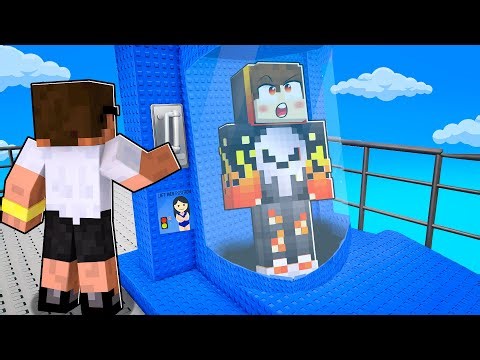 I Made the CRAZIEST WATERPARK in Roblox!