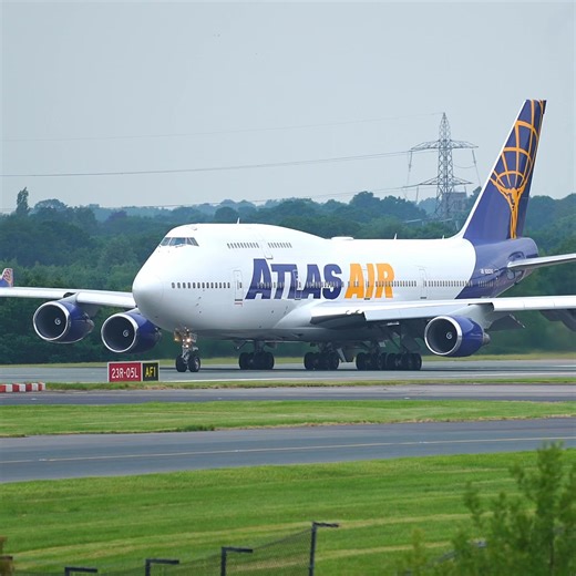 Atlas 747 Departure ✈️👑 | Airliners Live