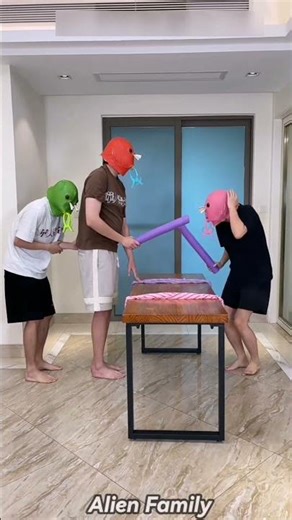 😂My Alien Family's Worst Decision | Move Left or Right Gets Physical! #shorts #alienfamily #viral