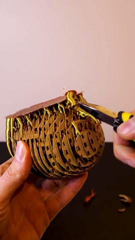 The fidget ball print that is hard to put down