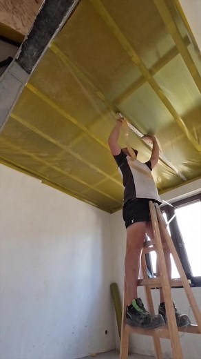 Ceiling Insulation Application Guide