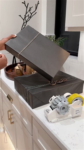 Comment TAPE This dispenser cuts 6 tape pieces at a time making your gift wrapping faster and easier! 😌 | decor.snippets