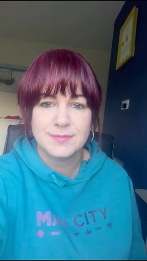 Juggling distance learning with a busy life can be tough, but it doesn’t have to derail your academic success. This #TopTipsTuesday, we’re here to help you stay focused and productive. #community #study #studytips #studygram #focus #routine #goals #achievement #support #learners #student | learndirect