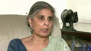 Indian residents forced to sleep in the street for weeks amid doctor shortage