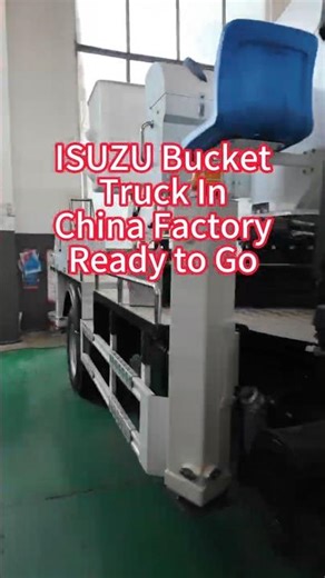 🚀 45ft Titan Awakens: ISUZU’s Monster Bucket Truck Rolls Off Production Line!