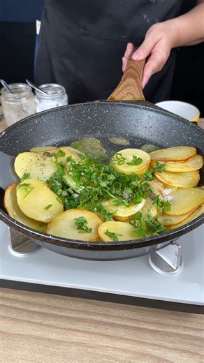 Das einfachste Pommes-Frites-Rezept, das ich je gemacht habe! | SuperSchmackhaft