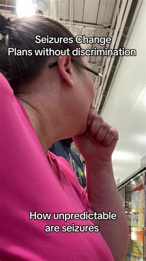 JD Life With FND (@jdlifewithfnd)’s video of seizures