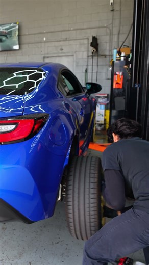 Rent a lift in SoCal