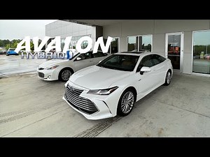 Living With The Toyota Avalon Hybrid: Walkaround & MPG Test